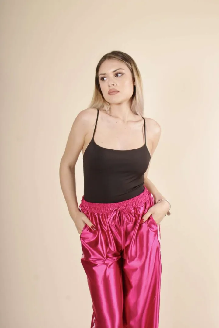 Top Basico Crop – Nero