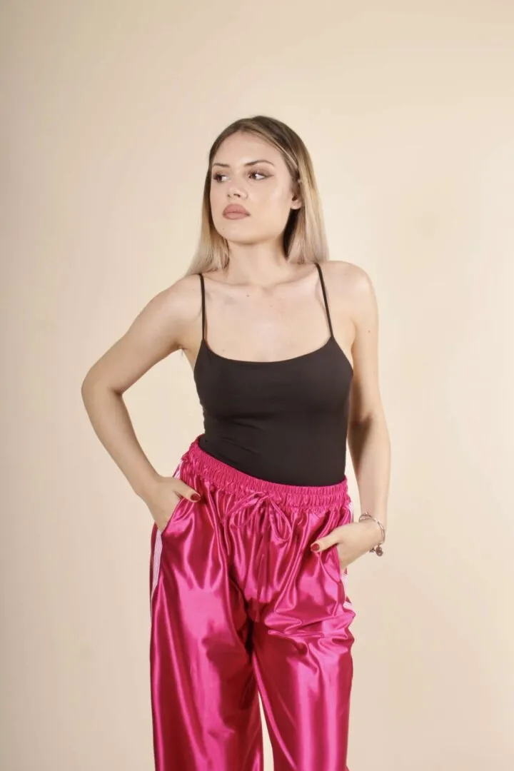 Top Basico Crop – Nero