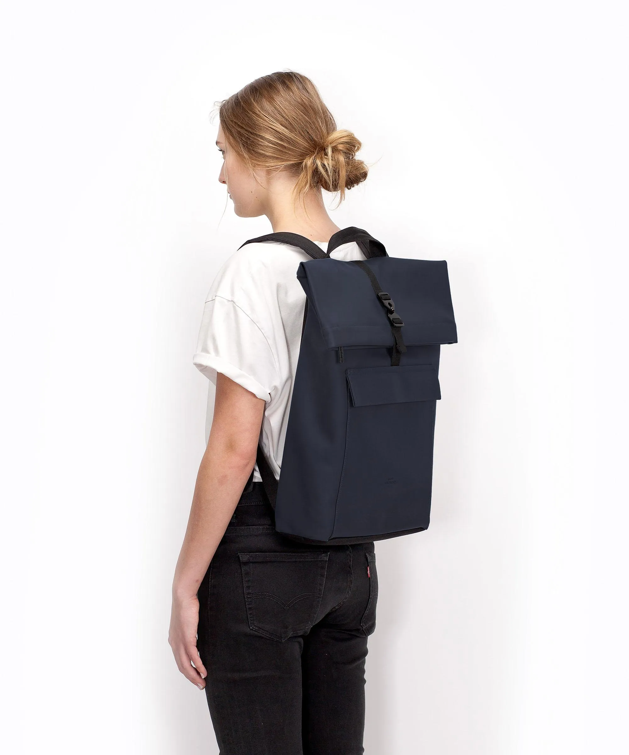  Ucon Acrobatics Lotus Jasper Medium Zaino roll-top 15.6″ poliuretano, poliestere riciclato multicolore  