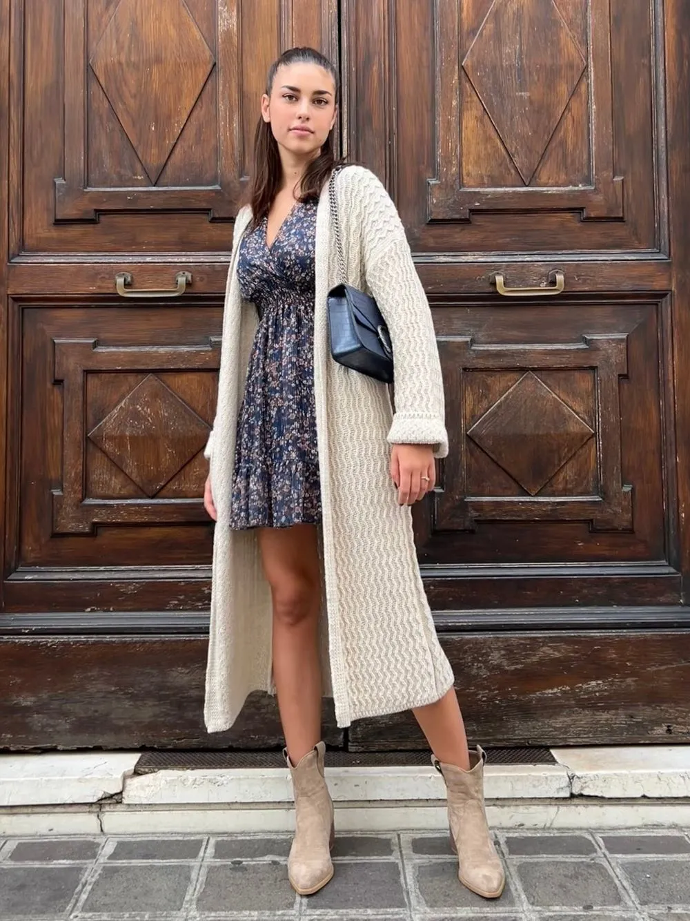Vestito corto vita arricciata fiori lurex